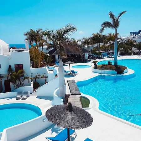 Playa Paraiso Apartment *